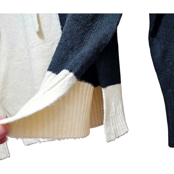 Elan Womens S Two-Tone Black & White Hooded Sweater With Leopard Print Detail Ac - Picture 3 of 8